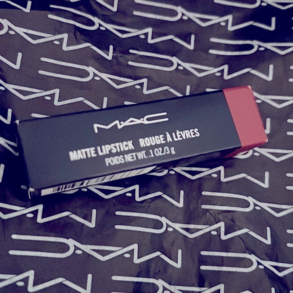 MAC Cosmetics Matte Lipstick in “Chili” - Picture 10 of 12